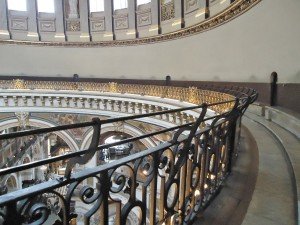A Section of the Whispering Gallery (Photo credit to unknown Wikipedia contributor